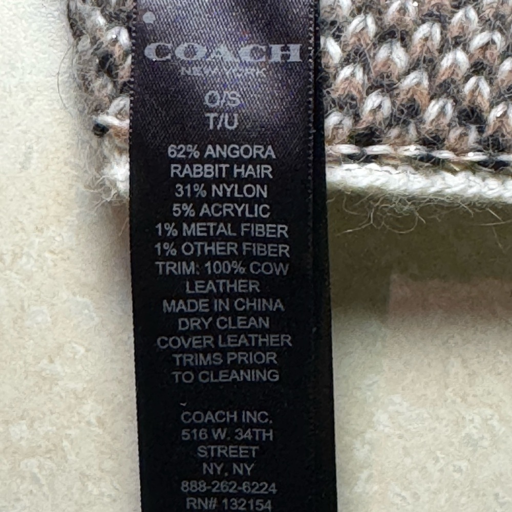 Coach Ocelot Tech Touch Leopard Pattern Knit Gloves Pre-owned - Picture 5 of 5